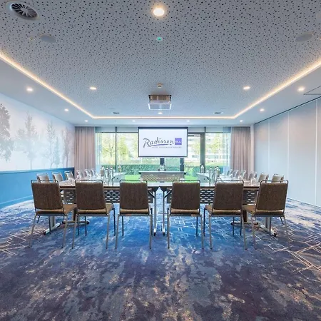 호텔 Radisson Blu Amsterdam Airport, Schiphol