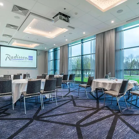 Radisson Blu Amsterdam Airport, Schiphol Hotel