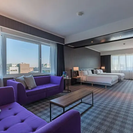 Radisson Blu Amsterdam Airport, Schiphol מלון סכיפהול