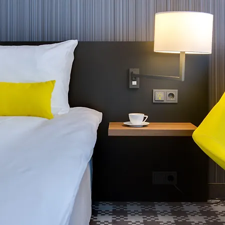 Radisson Blu Amsterdam Airport, Schiphol 4*