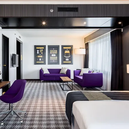 Hotell Radisson Blu Amsterdam Airport, Schiphol 4*