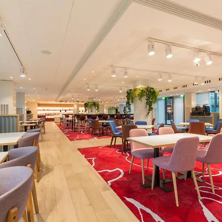 호텔 Radisson Blu Amsterdam Airport, Schiphol 4*
