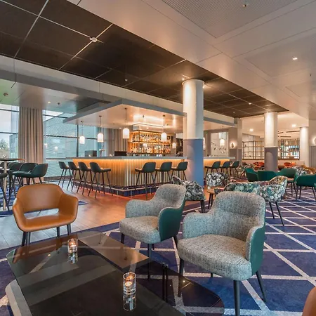 Radisson Blu Amsterdam Airport, Schiphol 호텔 4*