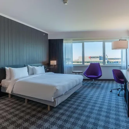 Radisson Blu Amsterdam Airport, Schiphol מלון סכיפהול