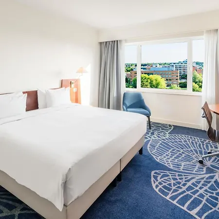 Radisson Blu Amsterdam Airport, Schiphol 4* スキポール