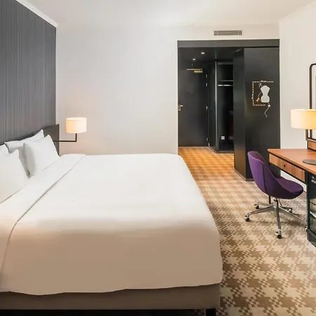 Radisson Blu Amsterdam Airport, Schiphol מלון