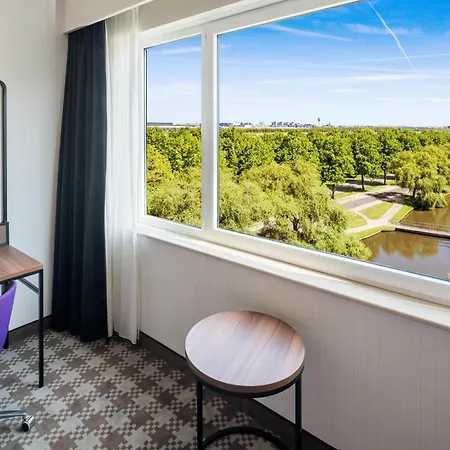 מלון Radisson Blu Amsterdam Airport, Schiphol