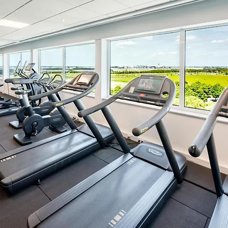 ホテル Radisson Blu Amsterdam Airport, Schiphol スキポール