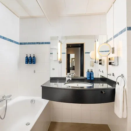 Radisson Blu Amsterdam Airport, Schiphol ホテル