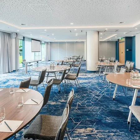 Radisson Blu Amsterdam Airport, Schiphol ホテル スキポール