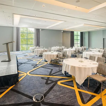 Radisson Blu Amsterdam Airport, Schiphol Hotel 4*
