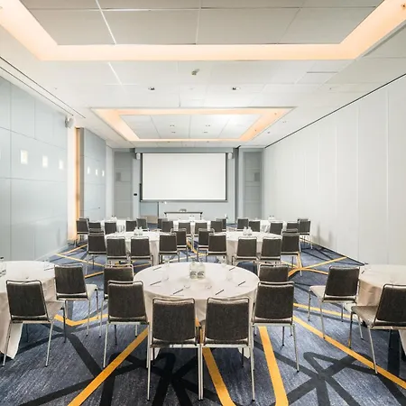 Radisson Blu Amsterdam Airport, Schiphol Hotel 4*