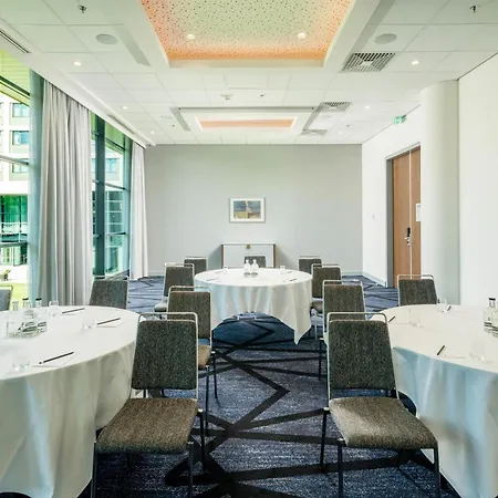 Radisson Blu Amsterdam Airport, Schiphol ホテル