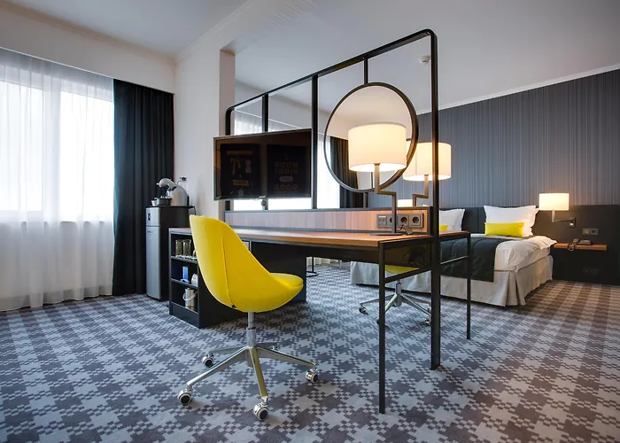 Radisson Blu Amsterdam Airport, Schiphol 4*