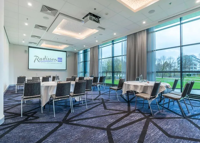 Radisson Blu Amsterdam Airport, Schiphol Hotel