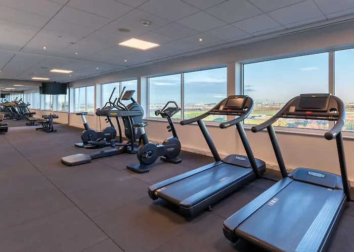 Radisson Blu Amsterdam Airport, Schiphol Hotel 4*