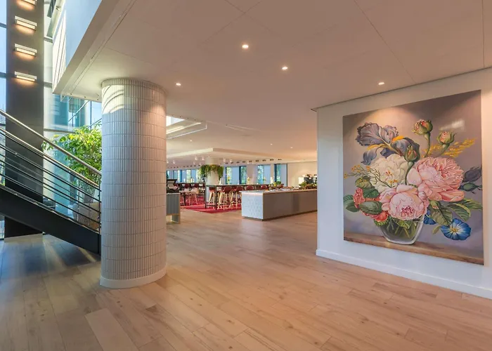 Radisson Blu Amsterdam Airport, Schiphol Hotel 4*